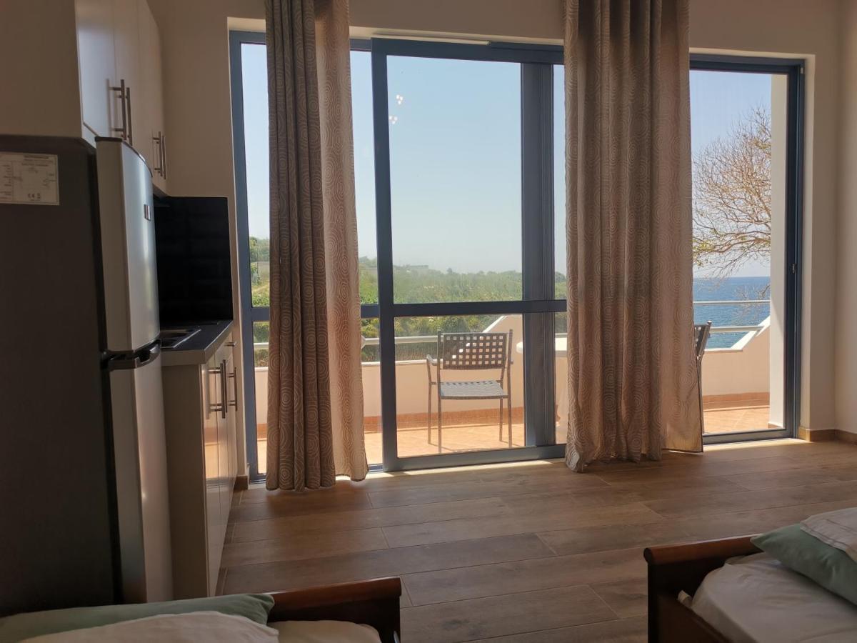 Heaven Beach Sarande Phòng bức ảnh